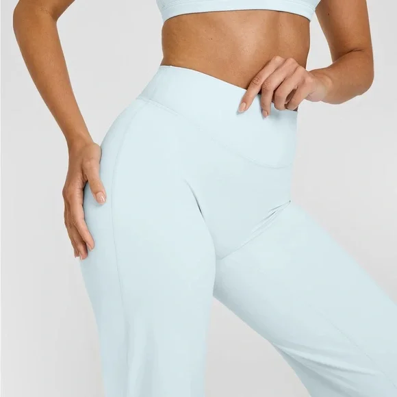 One Active Cloud Blue Straight Leg Pants - L (Short) - Picture 4 of 5